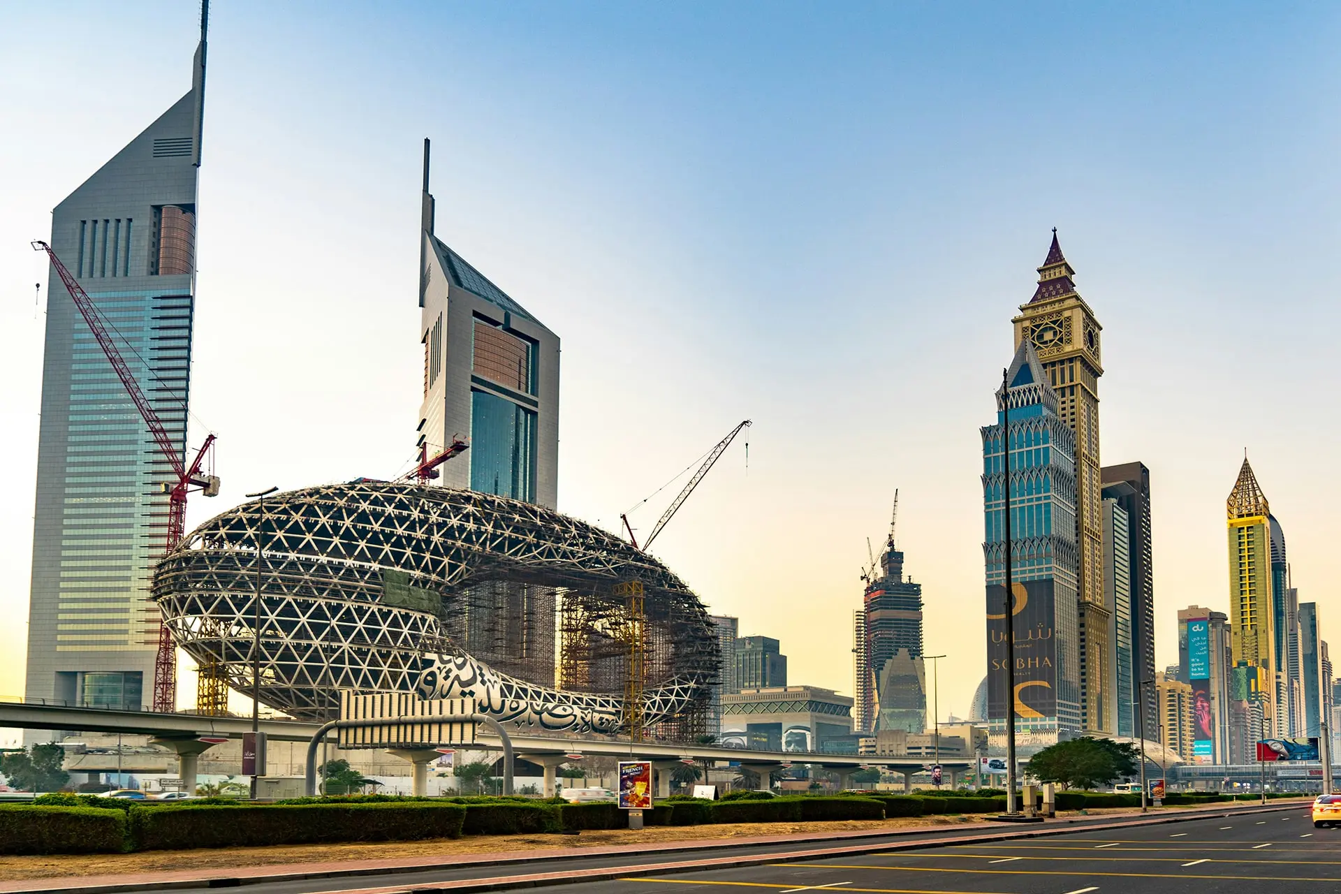 living-in-dubai-with-family-for-better-education